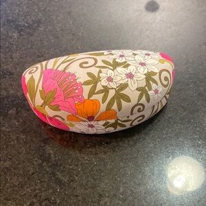 Vera Bradley Hard Clamshell Sunglasses Case Floral Patterned Sunglasses Case